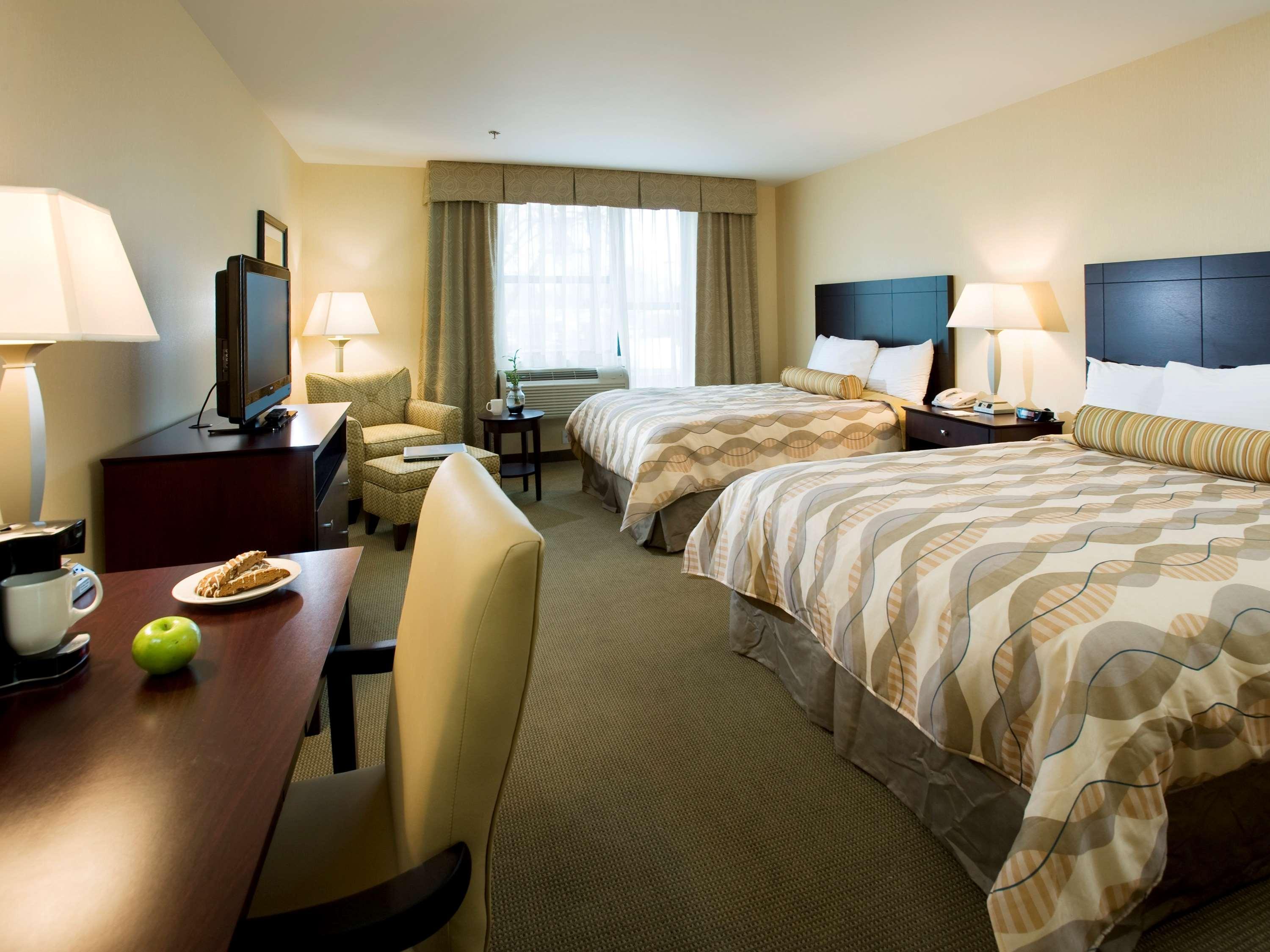 Best Western Plus Philadelphia Airport South - At Widener University Chester Esterno foto