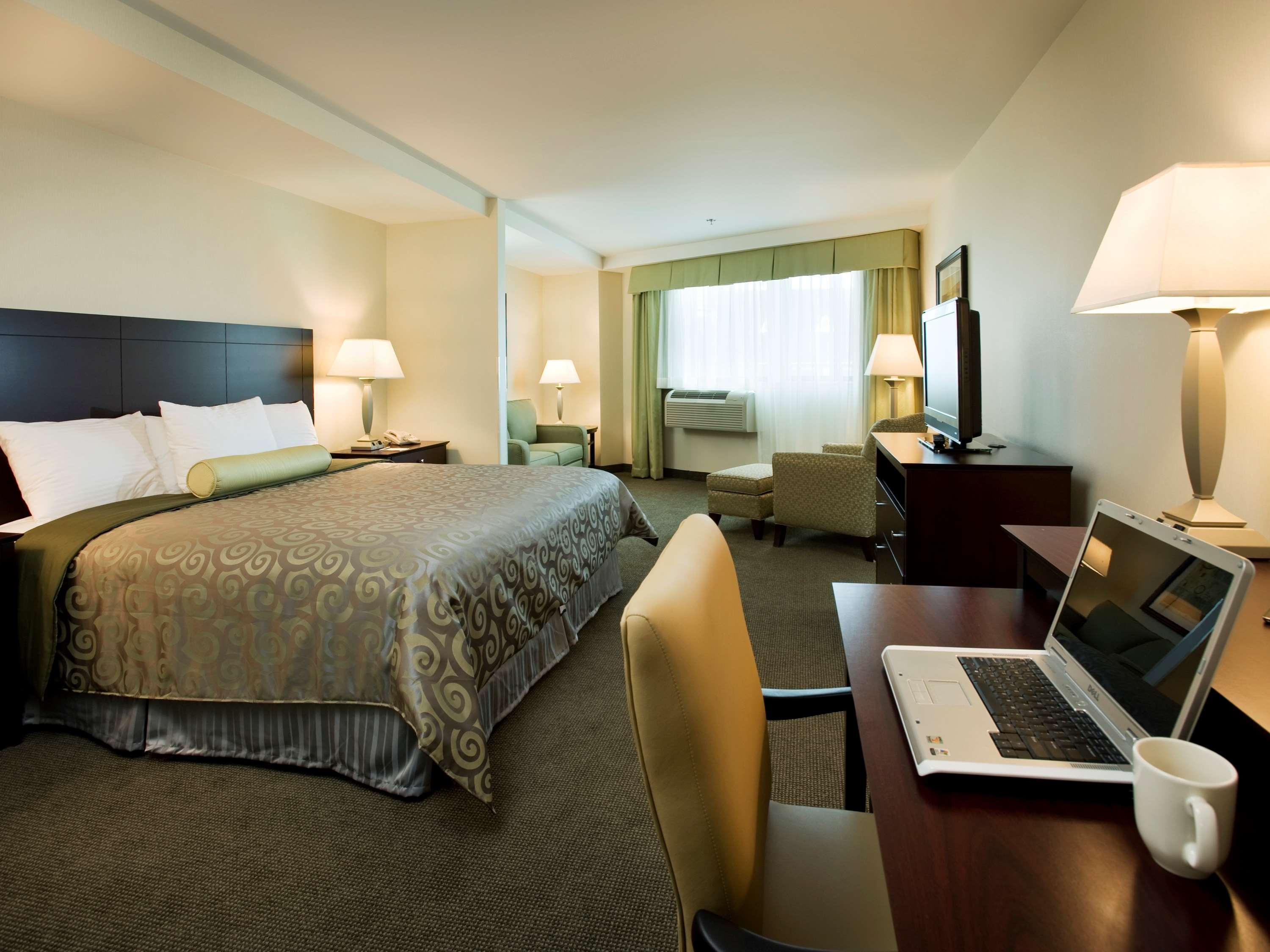 Best Western Plus Philadelphia Airport South - At Widener University Chester Esterno foto