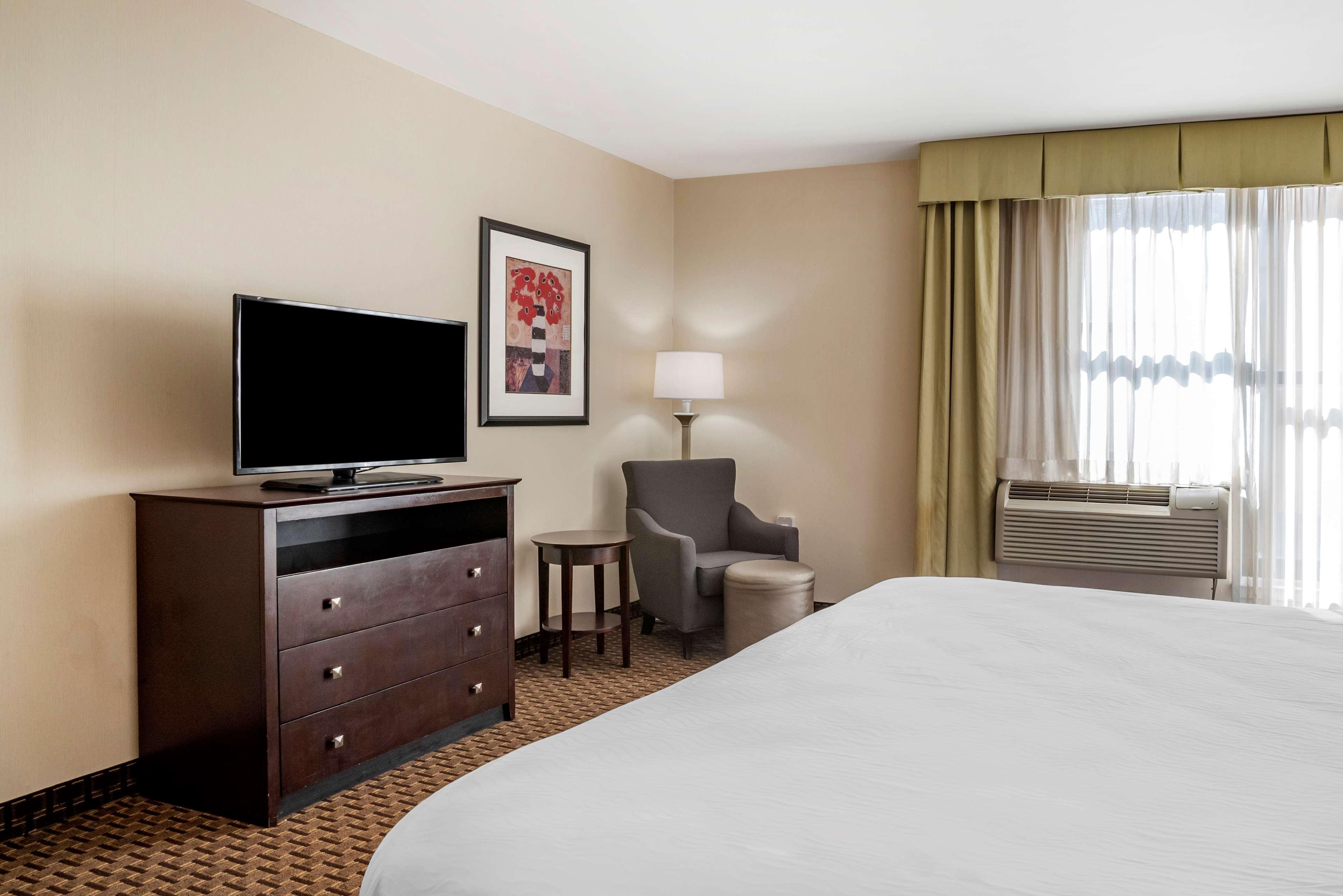 Best Western Plus Philadelphia Airport South - At Widener University Chester Esterno foto