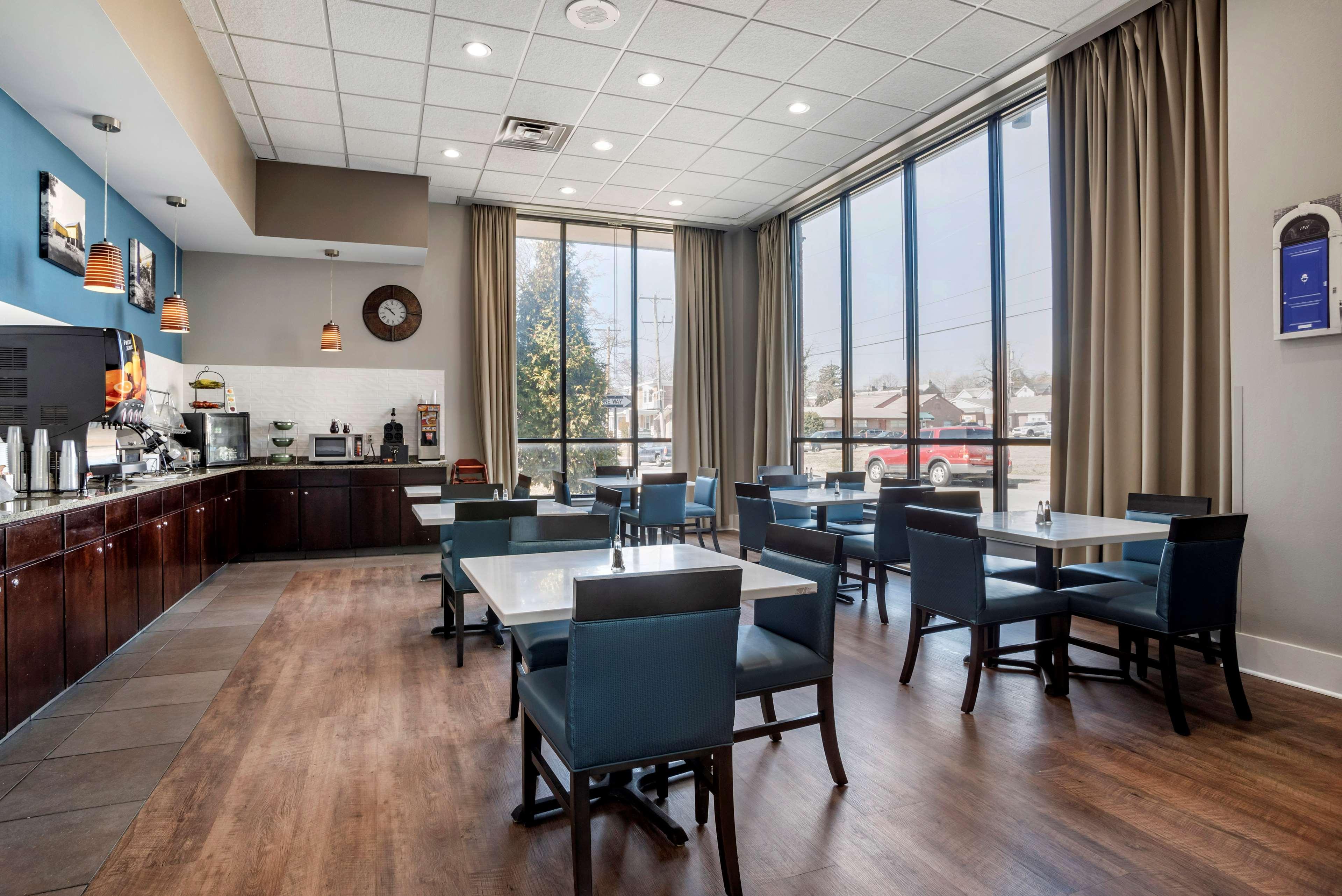 Best Western Plus Philadelphia Airport South - At Widener University Chester Esterno foto
