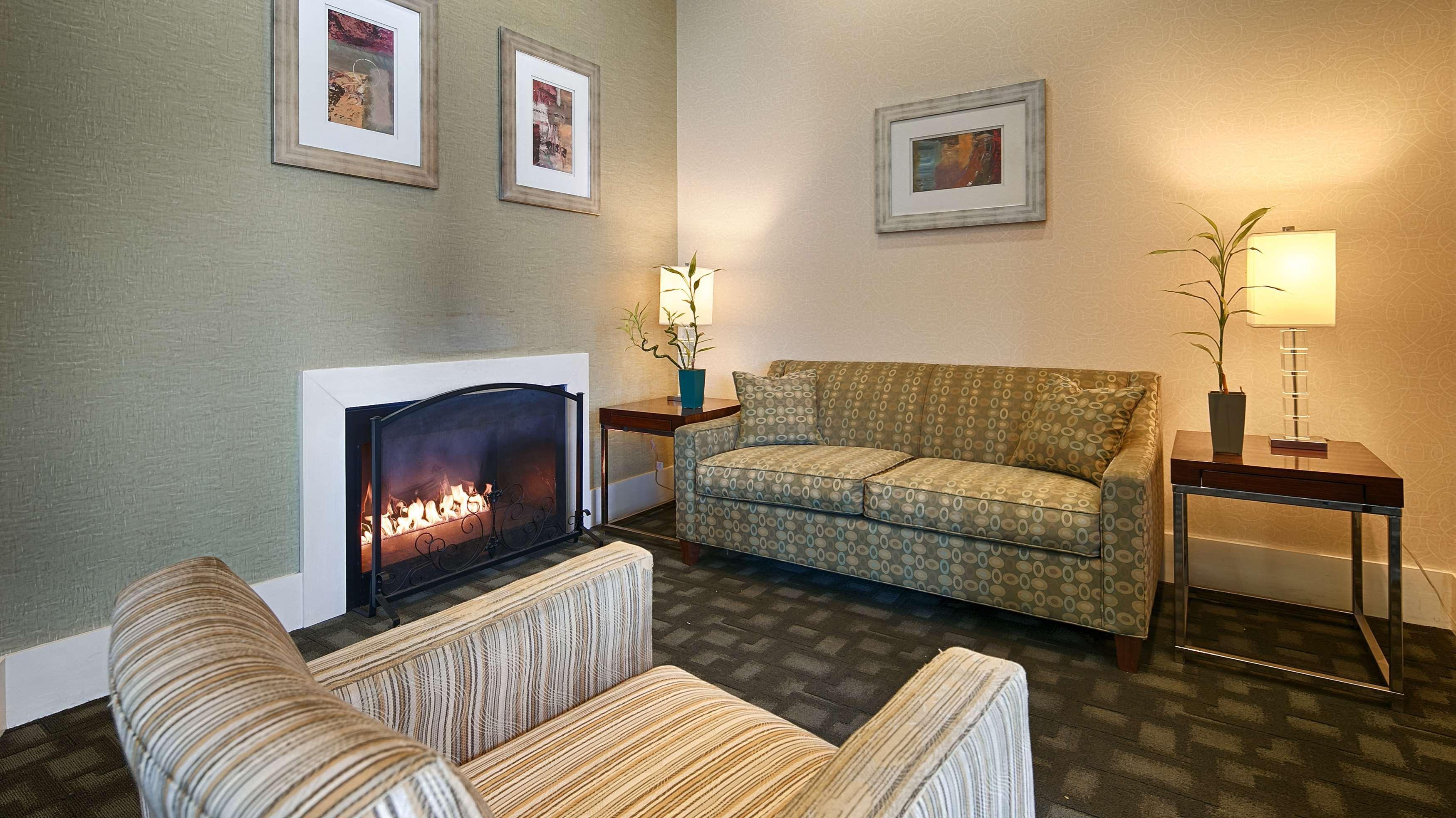 Best Western Plus Philadelphia Airport South - At Widener University Chester Esterno foto